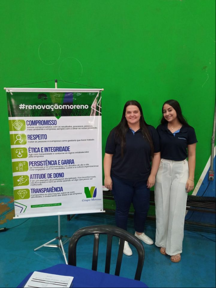Grupo Moreno na Feira de Empregos: Conectando com Jovens Talentos para 2024!